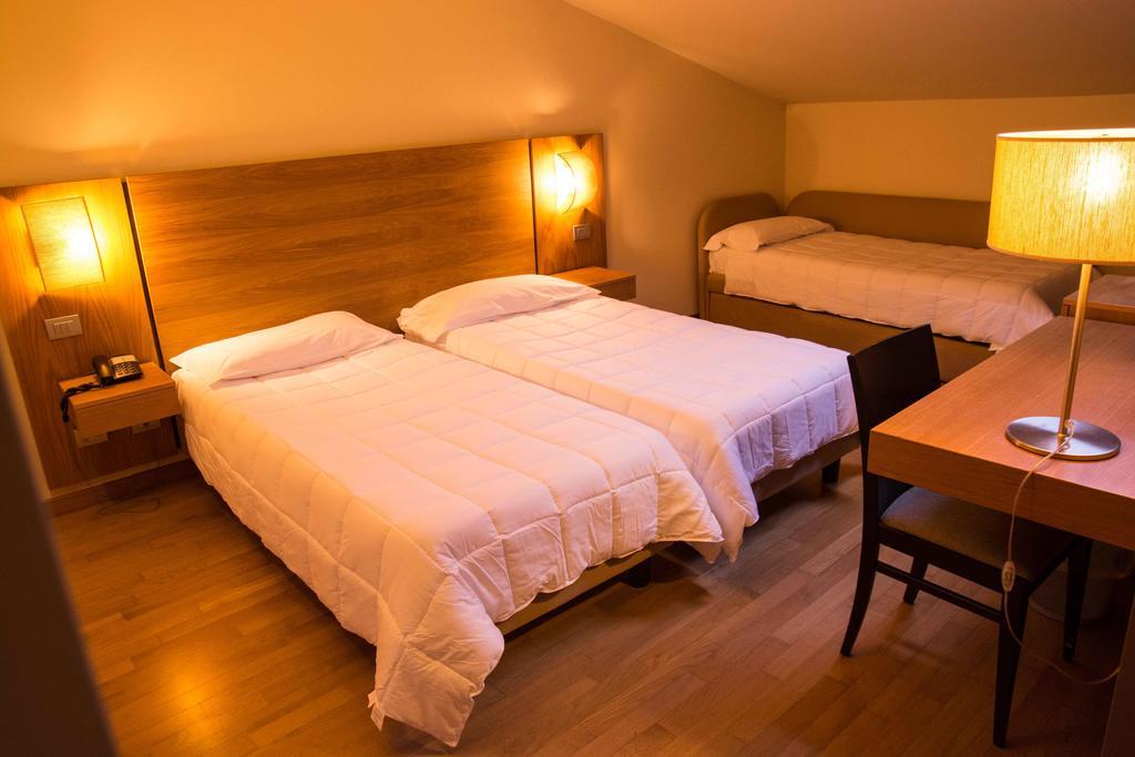 Country House Corte Del Sole Campolungo Quarto foto